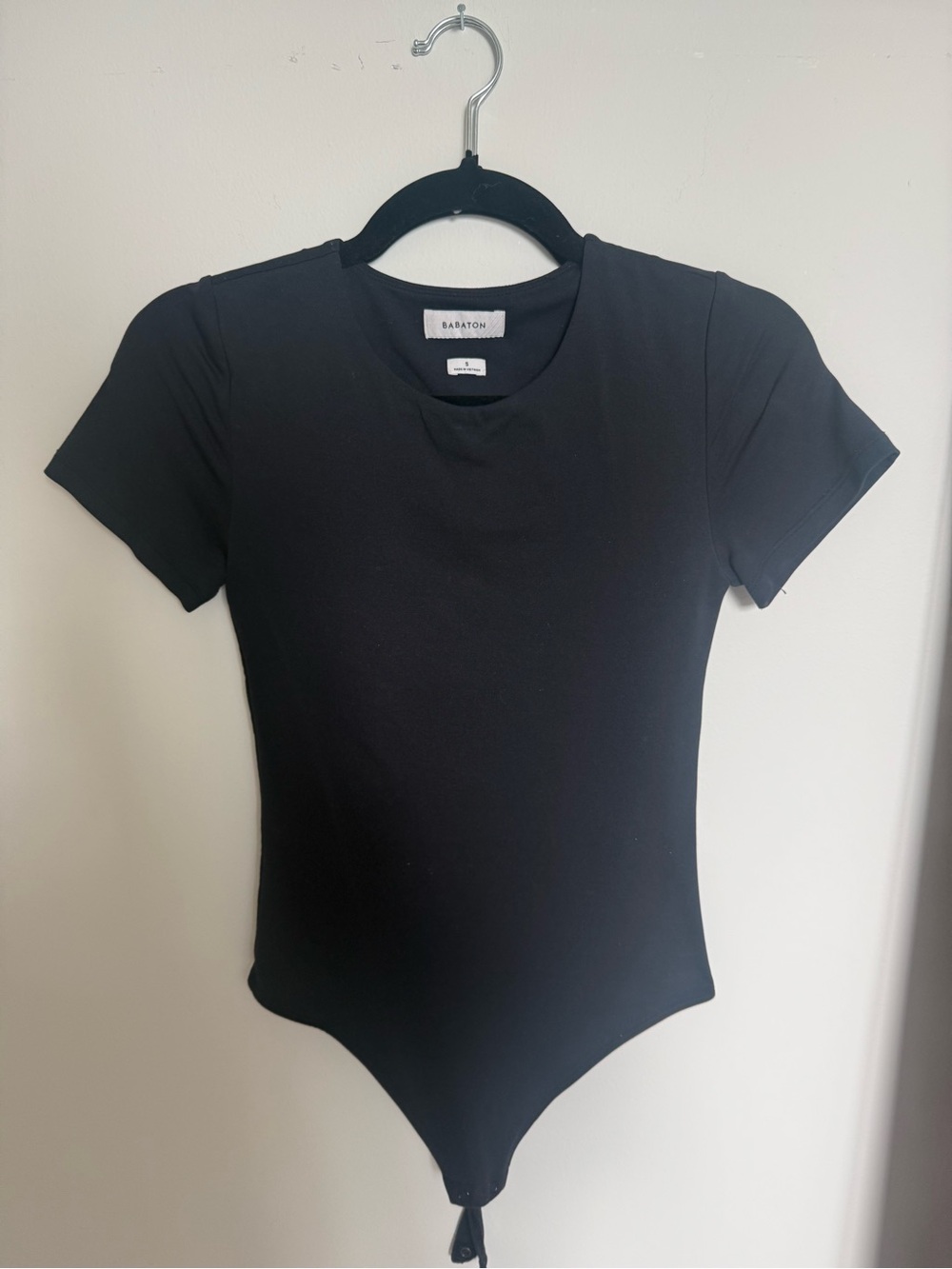 Babaton Contour Crew Short-Sleeve Bodysuit - Black